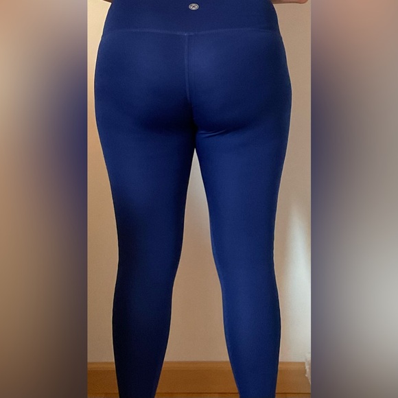 Blue leggings - Picture 2 of 3